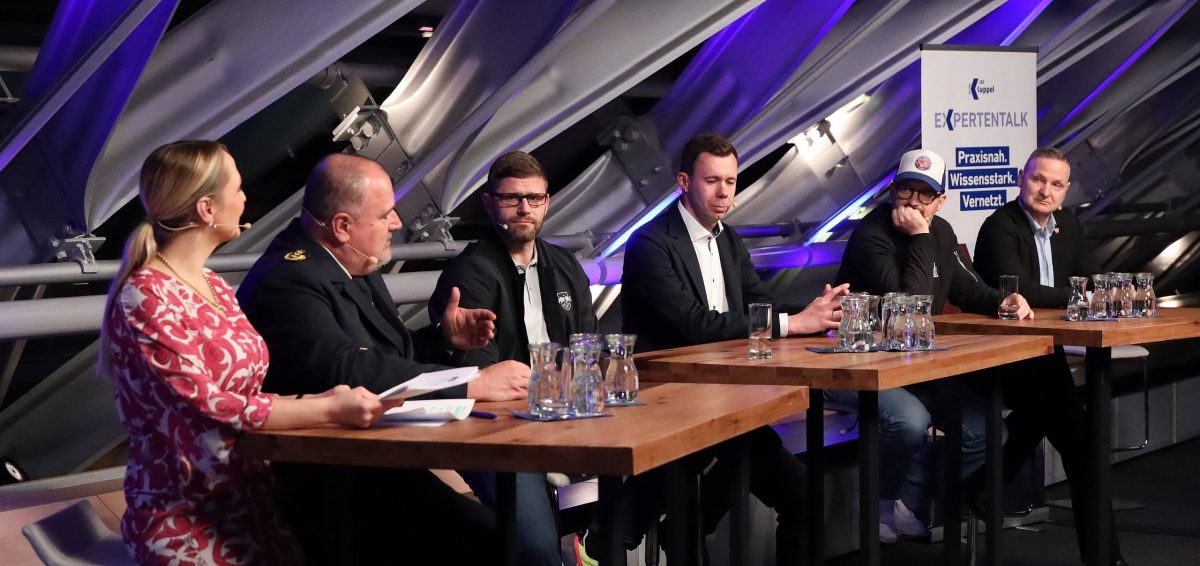 Jörg Mokry beim Experten-Talk zum Thema „Sicherheit bei Eventveranstaltungen“